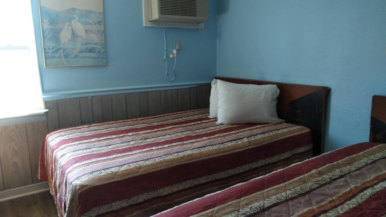 מירטל ביץ' Crepe Myrtle Inn מראה חיצוני תמונה