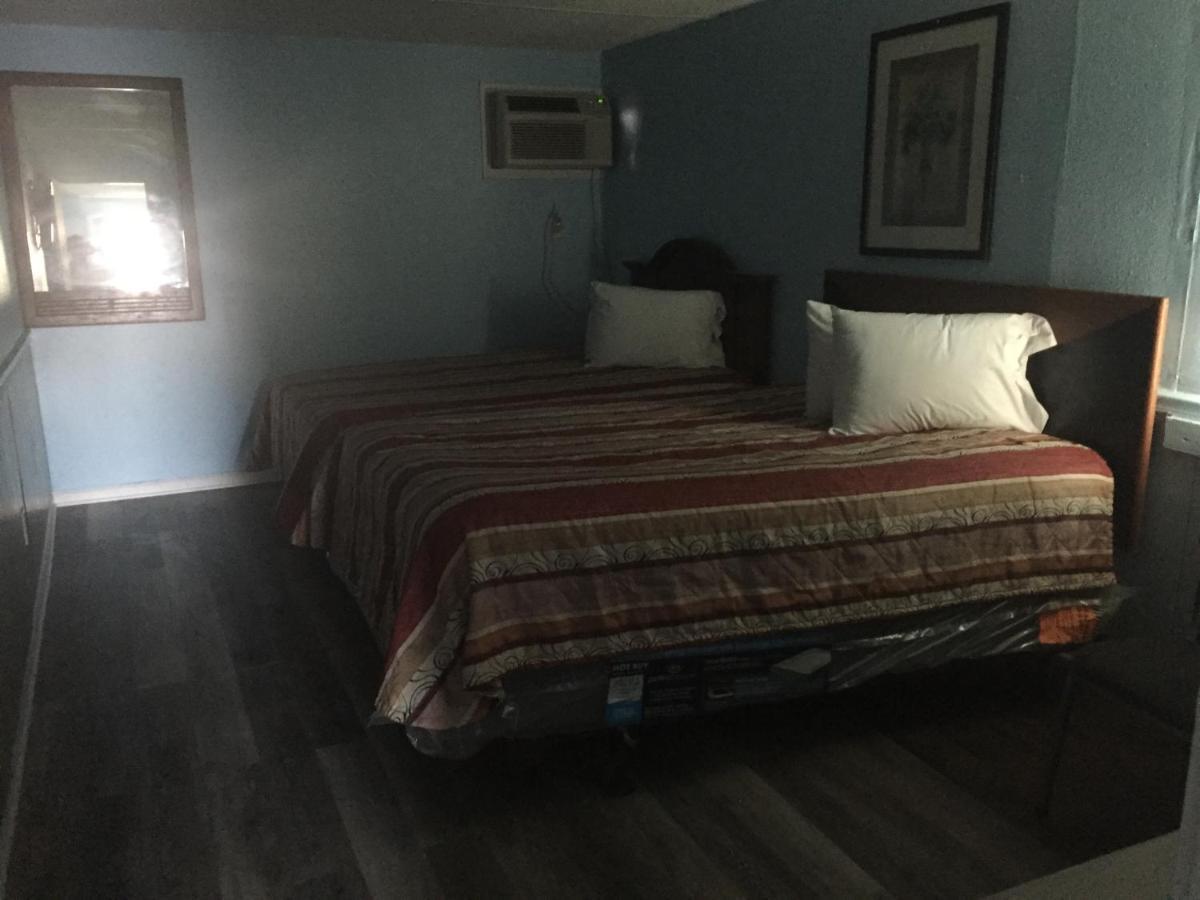 מירטל ביץ' Crepe Myrtle Inn מראה חיצוני תמונה
